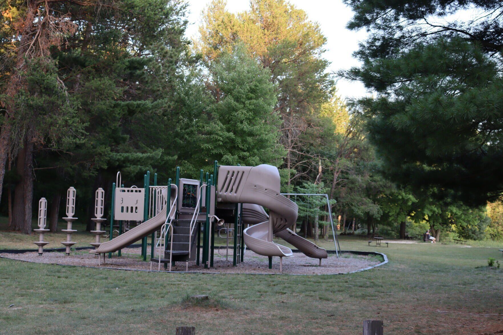 Mill Bluff State Park